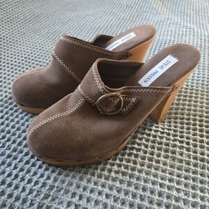 Vintage Steve Madden Brown Suede Women's Clogs